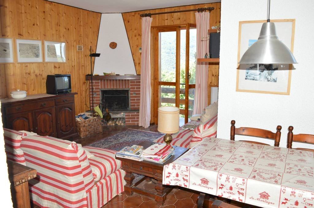 Soggiorno - Four-room apartment via Sant'Anna, 26, Roburent - photo 1