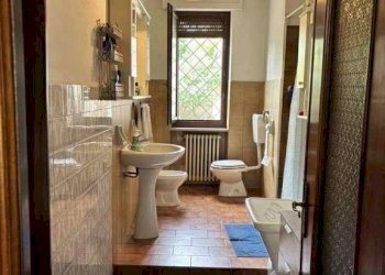 Bagno - Villa via Giovan Battista Scapaccino, Incisa Scapaccino - foto 11