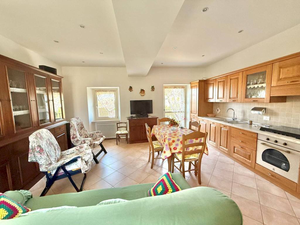 Cucina - Quadrilocale via Aporti, 8, Occhieppo Inferiore - foto 2