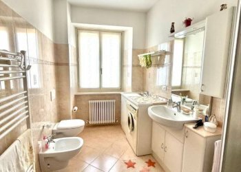 Bagno - Four-room apartment via Aporti, 8, Occhieppo Inferiore - photo 7