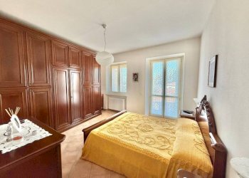 Camera da letto - Four-room apartment via Aporti, 8, Occhieppo Inferiore - photo 10