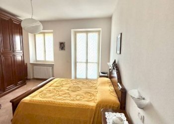 Camera da letto - Four-room apartment via Aporti, 8, Occhieppo Inferiore - photo 11