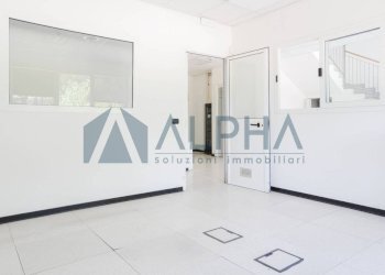 Ingresso - Capannone via Innocenzo Golfarelli, Forlì - foto 18