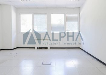 Stanza non arredata - Capannone via Innocenzo Golfarelli, Forlì - foto 20