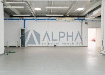 Interno non residenziale - Capannone via Innocenzo Golfarelli, Forlì - foto 31