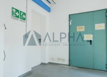 Interno non residenziale - Capannone via Innocenzo Golfarelli, Forlì - foto 35