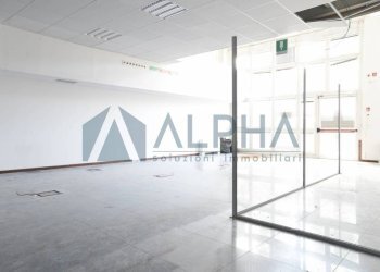Interno non residenziale - Capannone via Innocenzo Golfarelli, Forlì - foto 45
