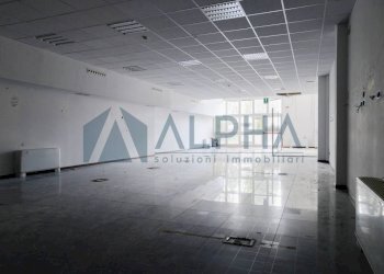 Interno non residenziale - Capannone via Innocenzo Golfarelli, Forlì - foto 49