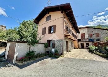 Casa indipendente Frazione Chez Sapin, Fénis - foto 3