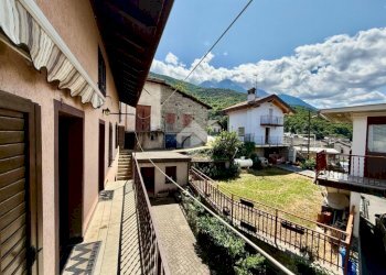 Casa indipendente Frazione Chez Sapin, Fénis - foto 9