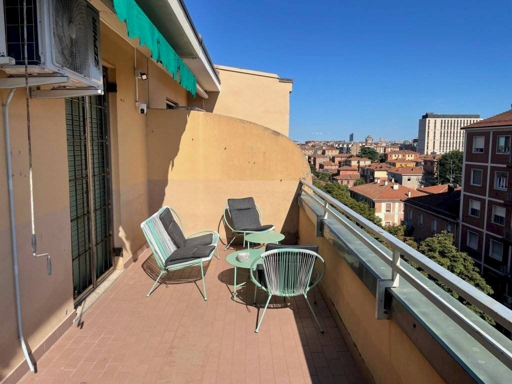 Trilocale Piazza dell'Unità, 15, Bologna (zona Bolognina) - foto 3