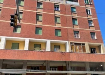 Trilocale Piazza dell'Unità, 15, Bologna (zona Bolognina) - foto 9