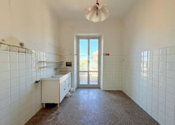 Apartment Via Montegrappa, Savona (neighborhood Villetta) - photo 10