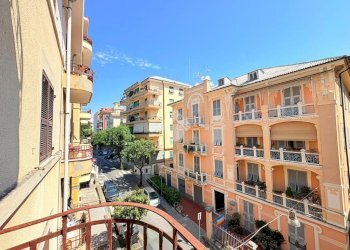 Apartment Via Montegrappa, Savona (neighborhood Villetta) - photo 2