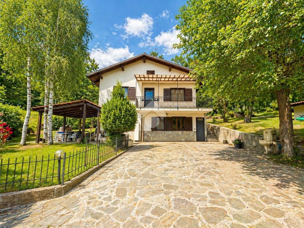 Villa Via Bertolotto, Val della Torre - photo 1