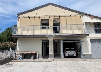 Semi-detached house via Boito, Campegine - photo 5