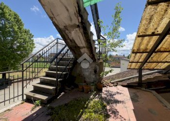 Independent house Via Monferrone, Fresonara - photo 23