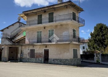 Independent house Via Monferrone, Fresonara - photo 29