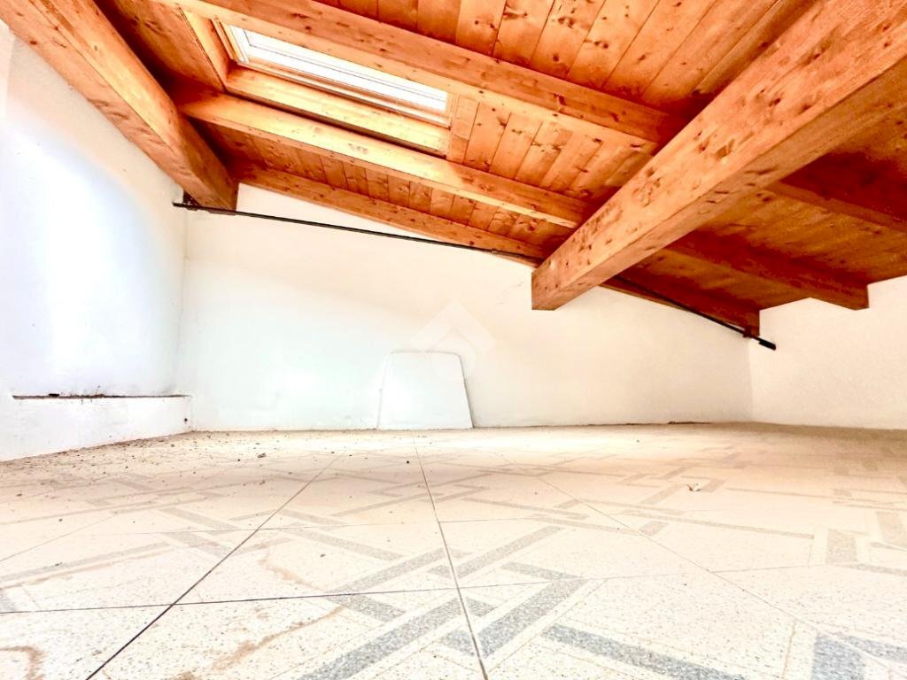 Trilocale Via Nicolò Girardengo, Novi Ligure - foto 1