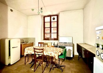 Trilocale Via Nicolò Girardengo, Novi Ligure - foto 1