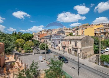 Edificio all\'aperto - Appartamento Viale Regina Margherita
 
36, Vizzini - foto 20