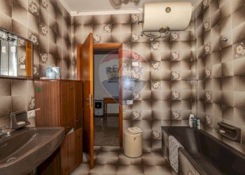 Bagno - Appartamento Viale Regina Margherita
 
36, Vizzini - foto 33