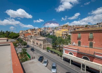 Edificio all\'aperto - Appartamento Viale Regina Margherita
 
36, Vizzini - foto 42