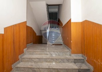 Ricezione / Lobby - Appartamento Viale Regina Margherita
 
36, Vizzini - foto 5