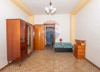 Camera / camera da letto - Appartamento Viale Regina Margherita
 
36, Vizzini - foto 18