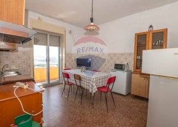 Sala da pranzo - Appartamento Viale Regina Margherita
 
36, Vizzini - foto 19