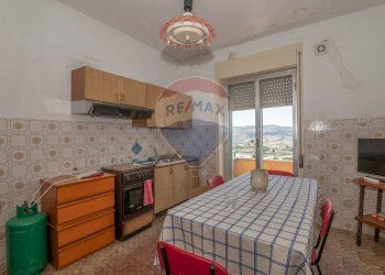 Cucina - Appartamento Viale Regina Margherita
 
36, Vizzini - foto 21