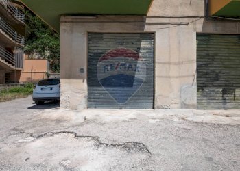 Edificio all\'aperto - Appartamento Viale Regina Margherita
 
36, Vizzini - foto 32