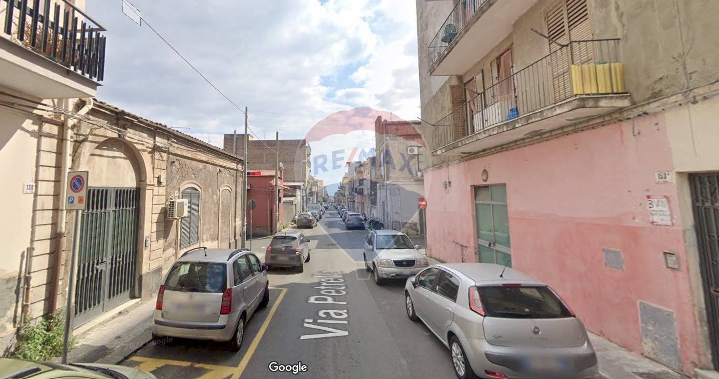 Edificio all\'aperto - Negozio Via Licciardi
 
13/F, Catania - foto 1