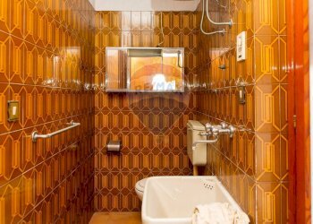 Bagno - Independent house Via Alessandro Volta
 
64, Santa Venerina - photo 27