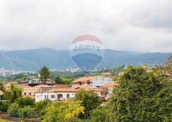 Vista delle montagne - Independent house Via Alessandro Volta
 
64, Santa Venerina - photo 54