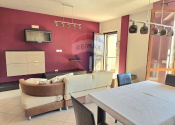 Sala da pranzo - Trilocale Via Di Caprile
 
28, Castelfranco Piandiscò - foto 2