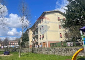 Edificio all\'aperto - Appartamento Barga - foto 1