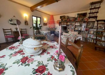 Sala da pranzo - Villa Bagni di Lucca - foto 4