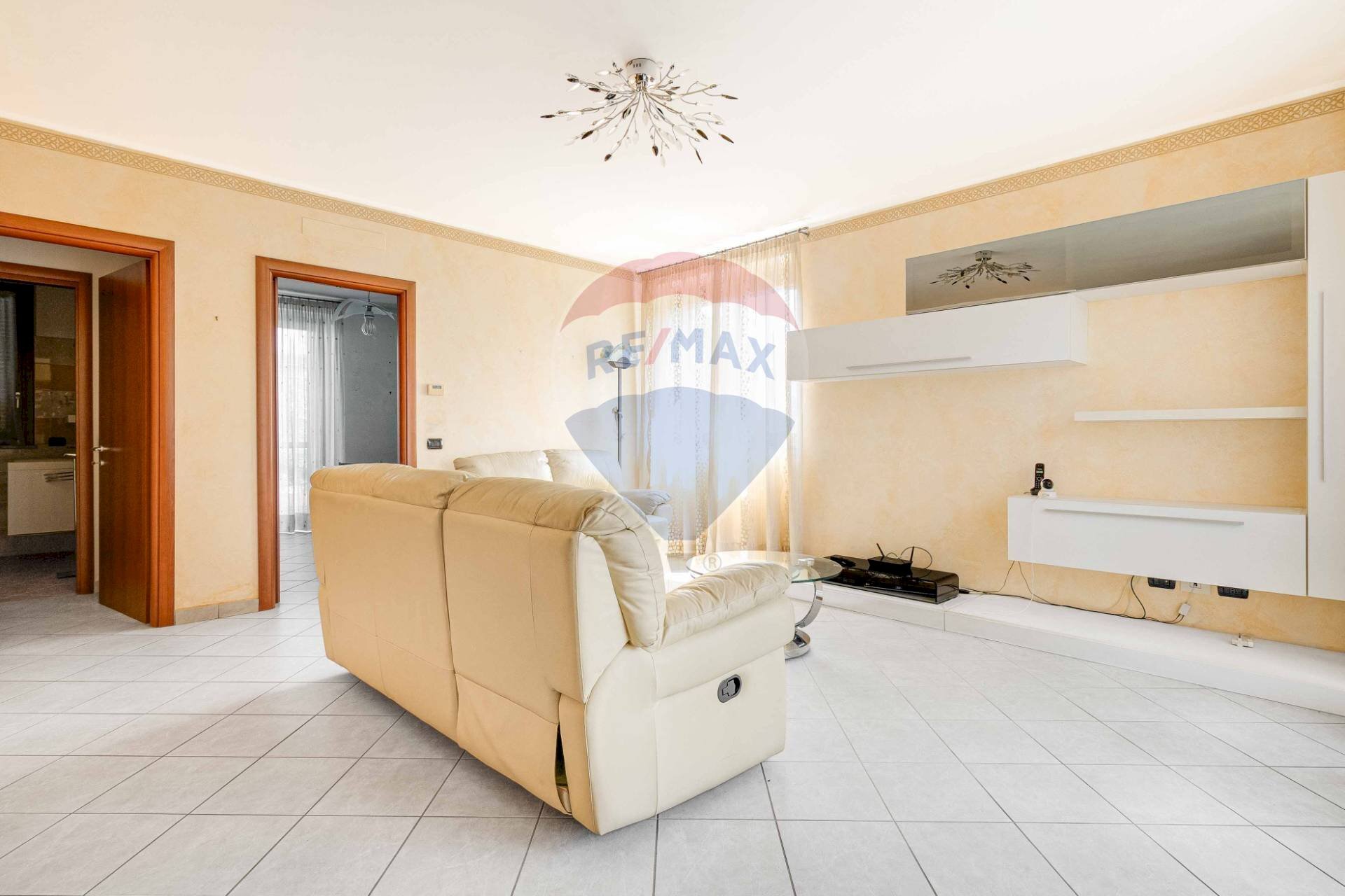 Soggiorno - Villa a Schiera VIA ROSSINI
 
64, Busto Arsizio - foto 3