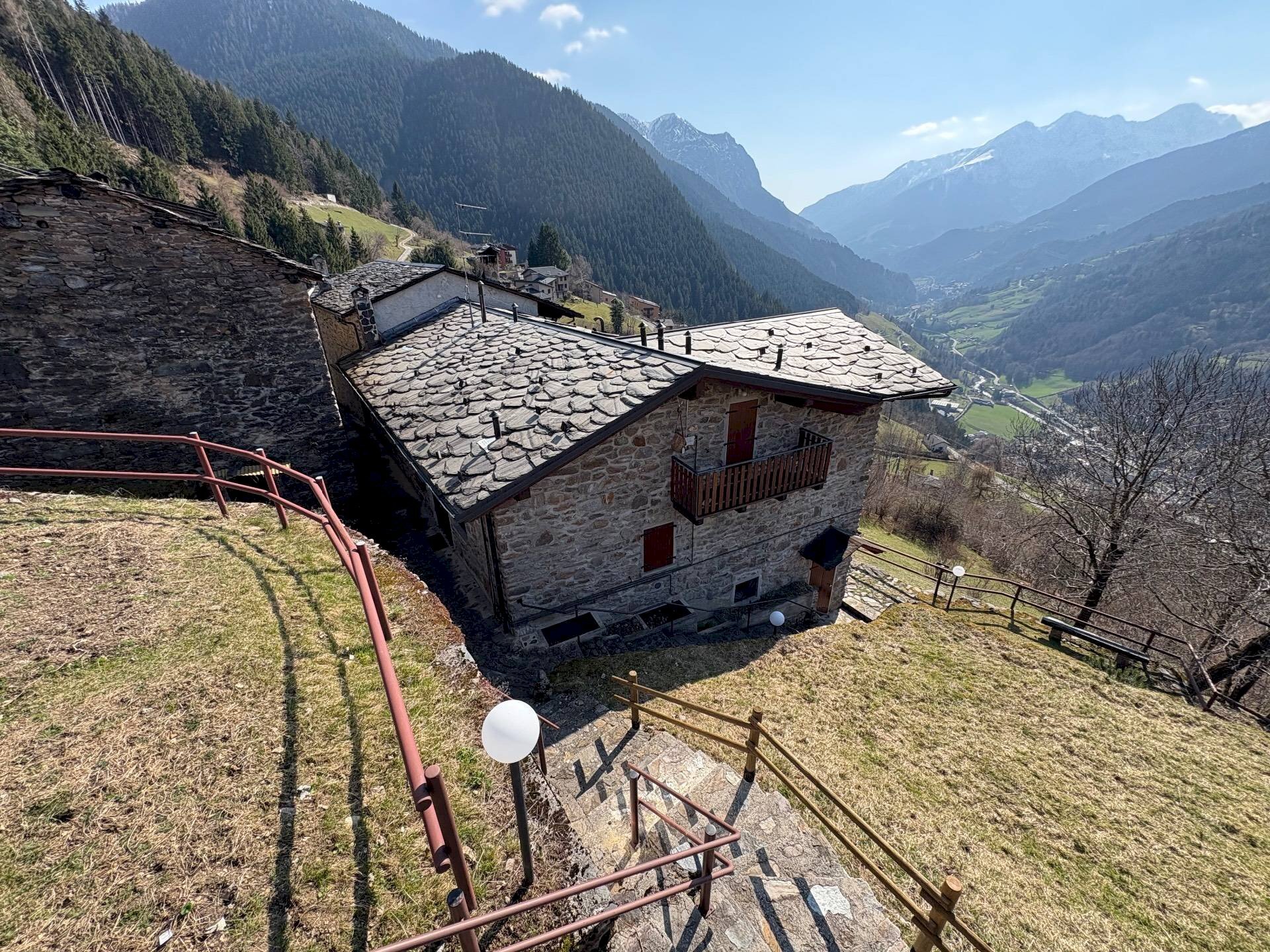 Foto 1 - Bilocale Tezzi Alti
 
15b, Gandellino - foto 1