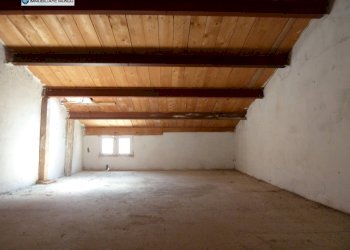 Foto 36 - Casa indipendente Via Vincenzo Tanassi
 
14, Ururi - foto 36