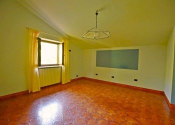 Camera da letto - Attico strada di Paganotti, 3, Villanova Mondovì - foto 6