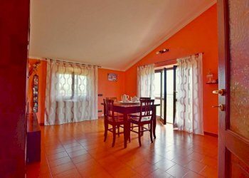 Salone - Attico strada di Paganotti, 3, Villanova Mondovì - foto 9