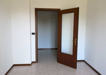 Camera da letto - Appartamento via Langhe, Carrù - foto 12