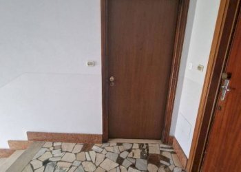 Interno palazzo - Three-room apartment corso Torino, 141, Pinerolo - photo 17