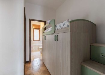 Corridoio 2. - Bilocale via Padre Alberto Grammatico, Roma (zona Mostacciano) - foto 6