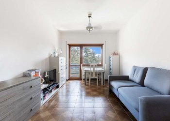 Soggiorno 2. - Bilocale via Padre Alberto Grammatico, Roma (zona Mostacciano) - foto 2