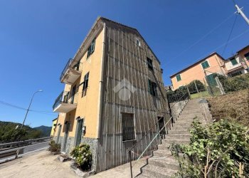 Apartment Via Rovieto Inferiore, Stella - photo 3