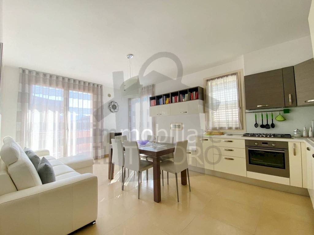 Soggiorno - Four-room apartment via Giacomo Matteotti, 27, Verucchio - photo 1