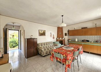 Independent house Via Crescentino, Vische - photo 21